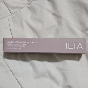ILIA Fullest Volumizing Mascara